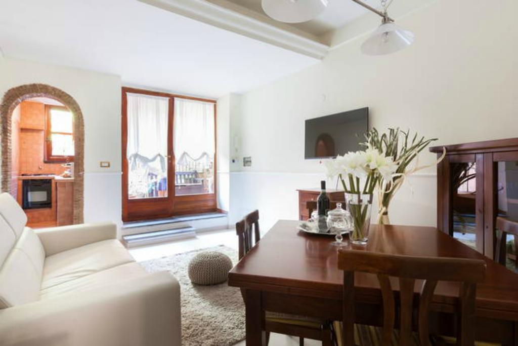 Cortile House Roma Exterior foto