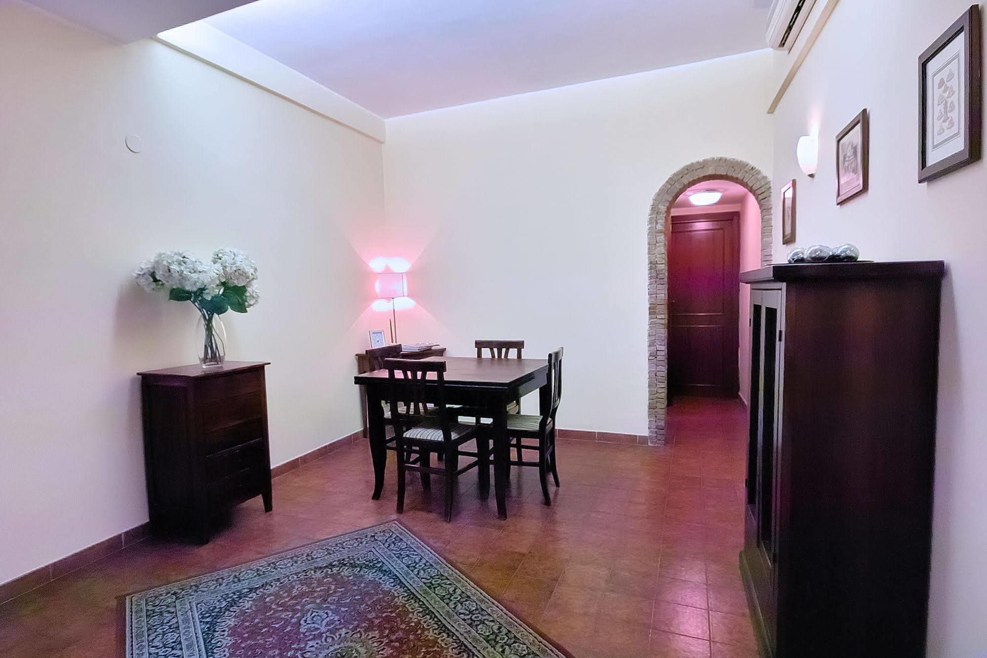 Cortile House Roma Exterior foto